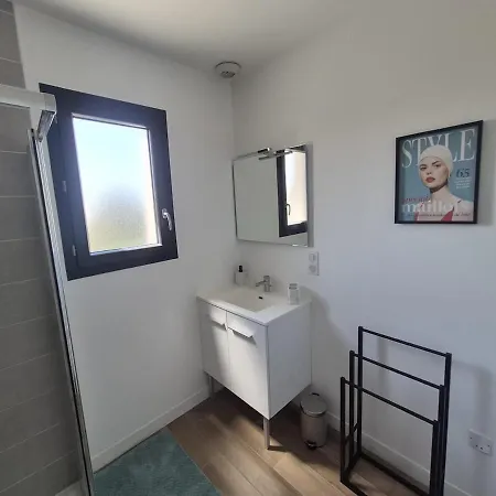 Denise's House, Coquette, Wi-fi, Terrasse, Box Ла-Рошель